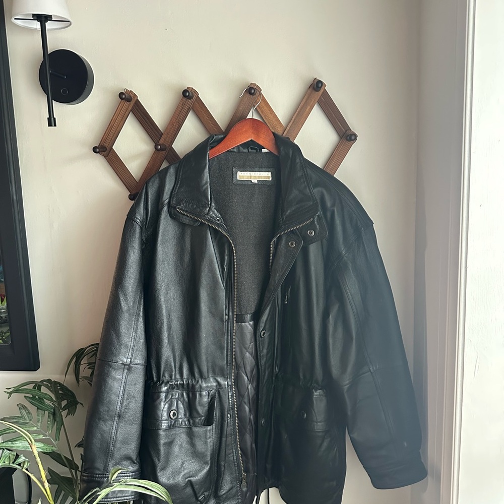 Perry Ellis Black Vintage Style Oversized Leather Jacket
